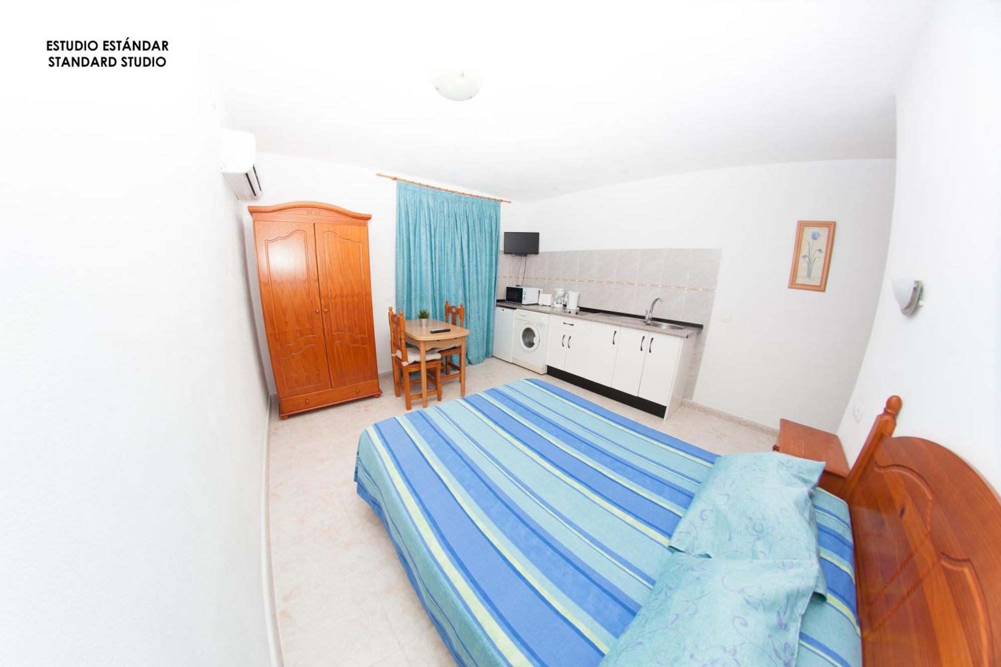 Apartamentos Rurales Santos 베나자라프 객실 사진