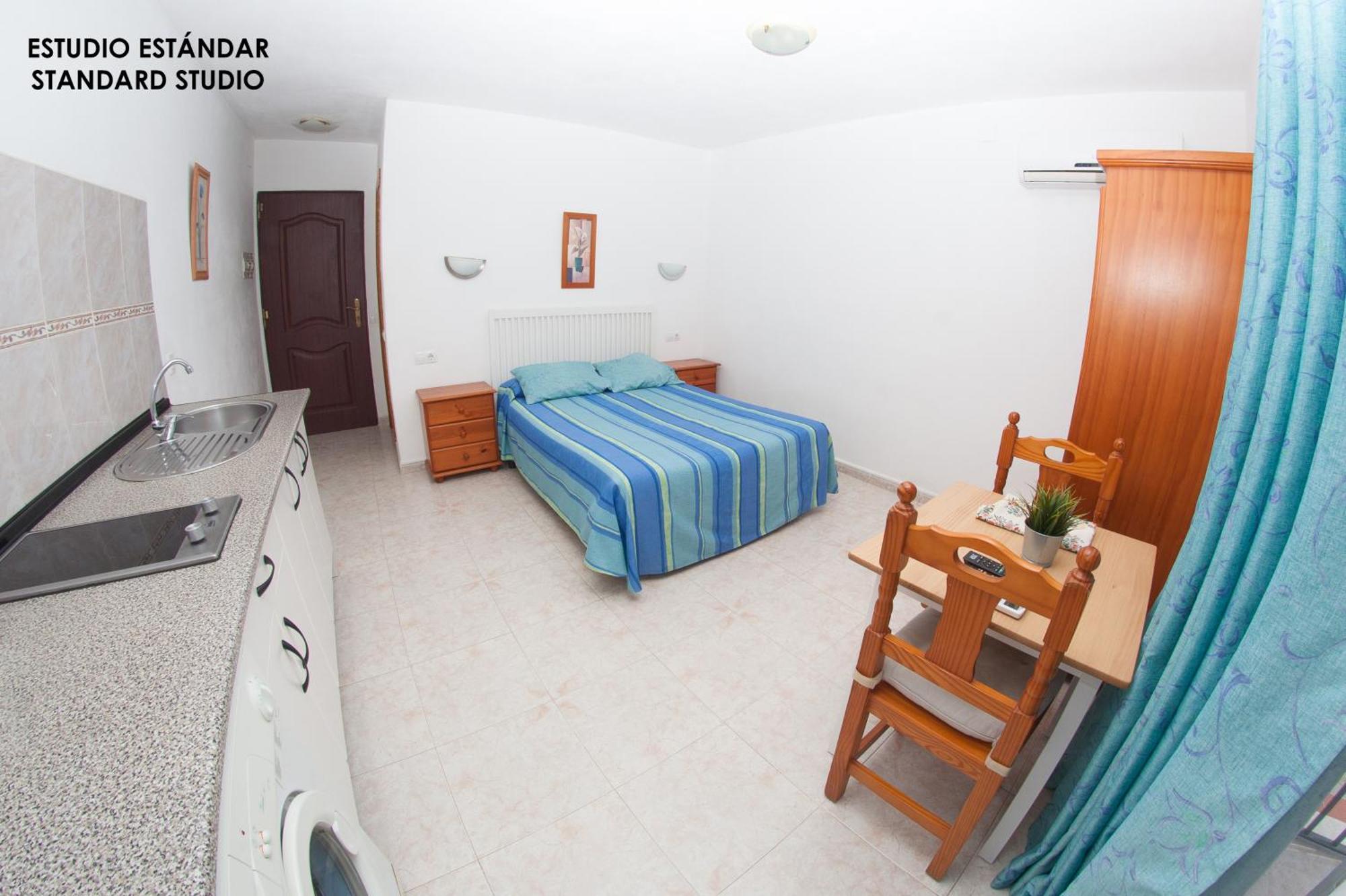 Apartamentos Rurales Santos 베나자라프 객실 사진
